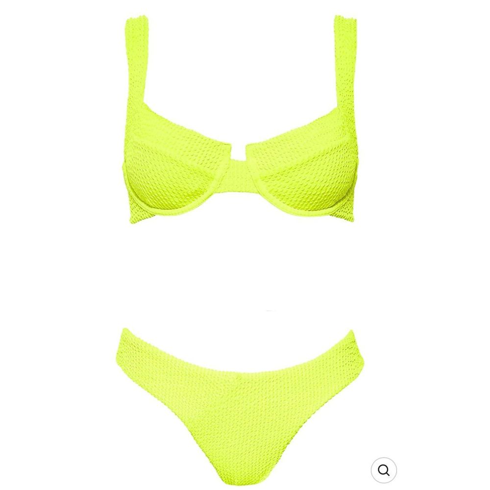 Vetchy Laguna neon yellow crinkle XL top L bottom bikini set